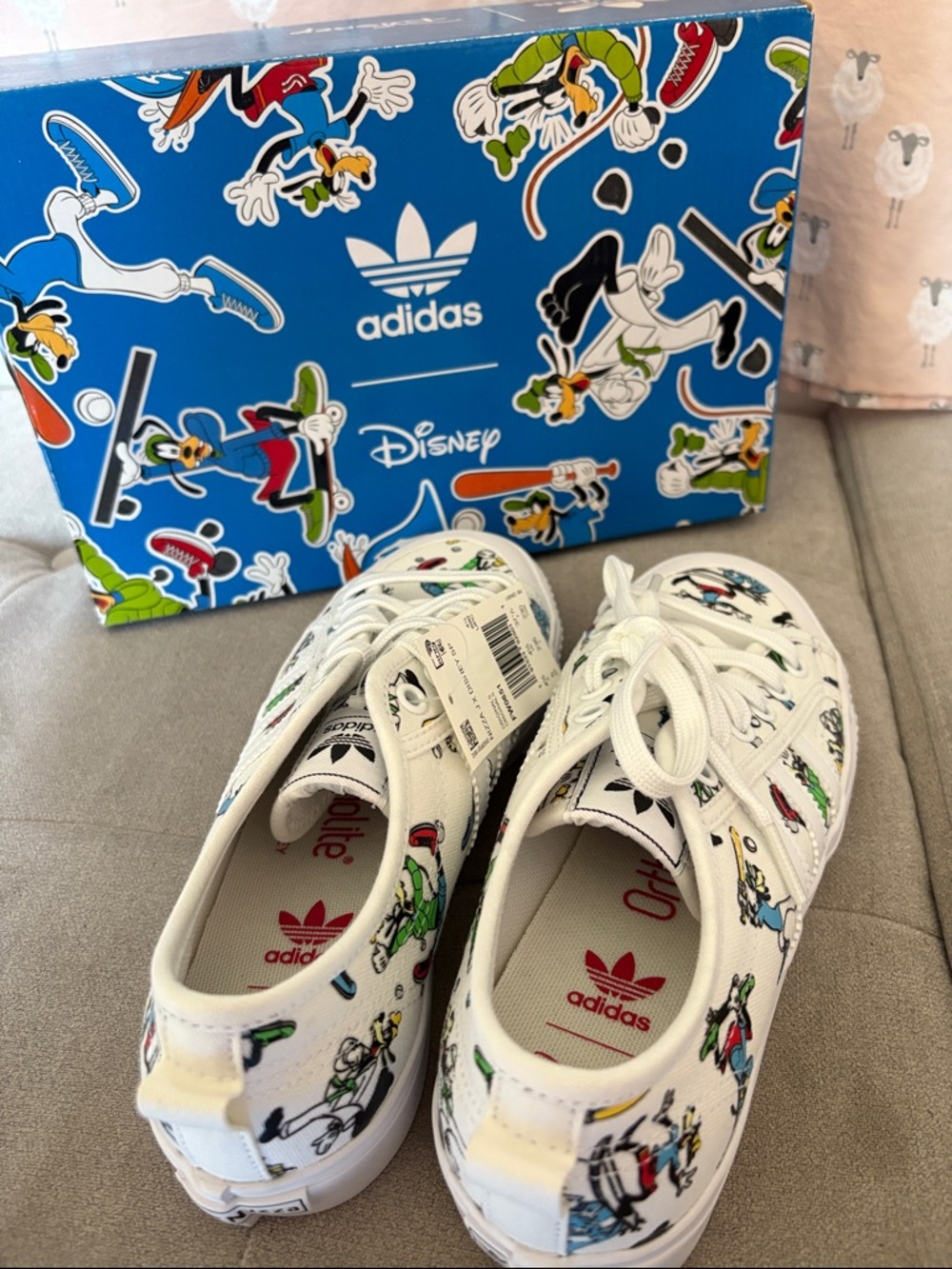 Adidas x Disney Goofy Nizza sneakers